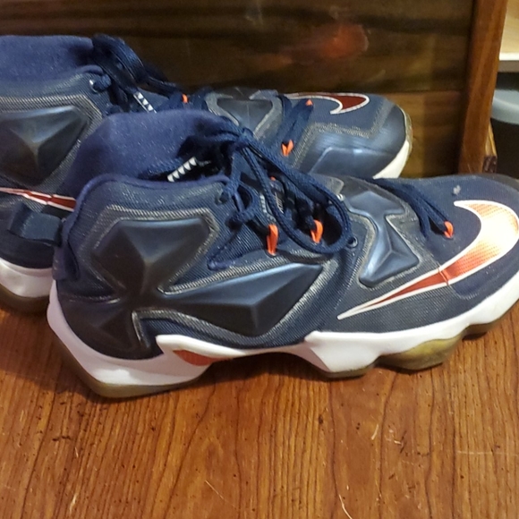 Nike sneakers - Picture 3 of 8